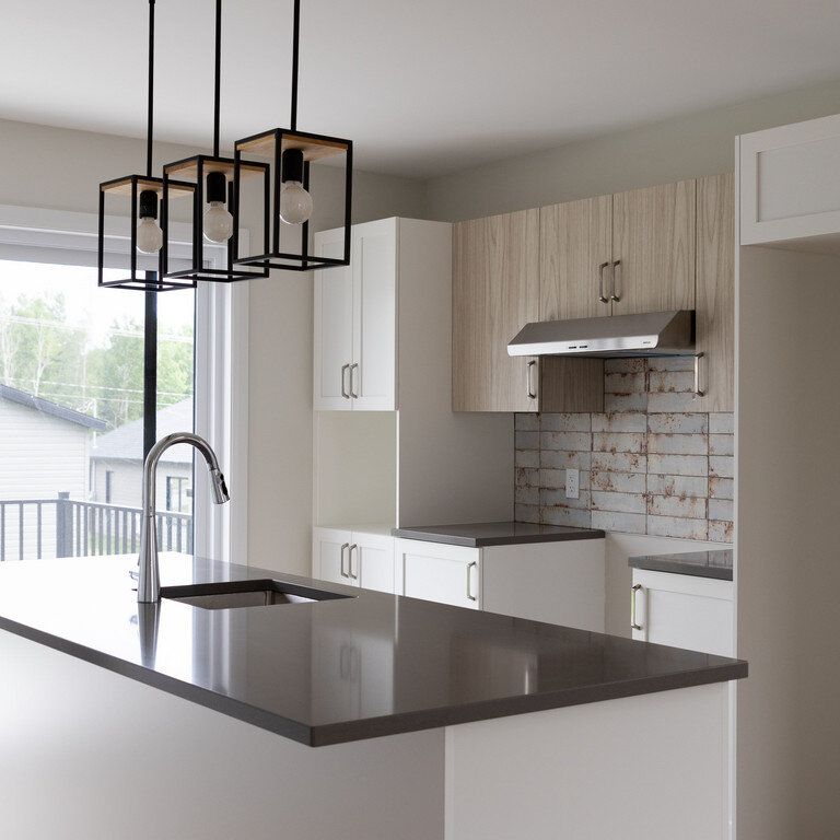 - - 270 Rue De La Grange, Saint-Joseph-de-Beauce - Photo 1