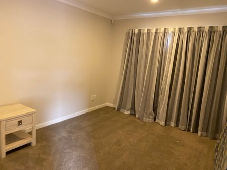 Gorgeous two bedroom unit - Photo 5