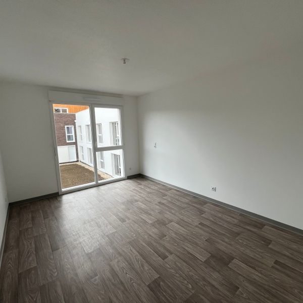 Location Appartement 1 pièce 22m² FRANQUEVILLE ST PIERRE 76520 - Photo 1