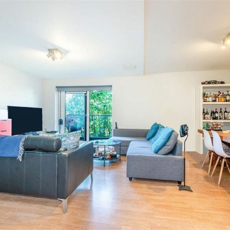 Commercial Road - Photo 1