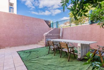 Chalet adosado · Alquiler a largo plazo ·