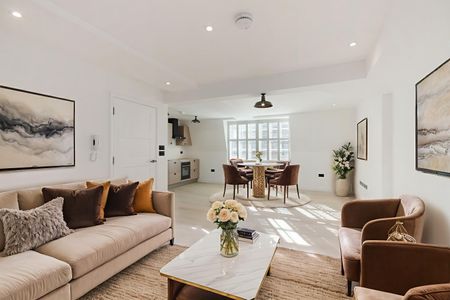 2 Bedroom Apartment, Monmouth Street, London, Greater London, Covent Garden, WC2H - Photo 5