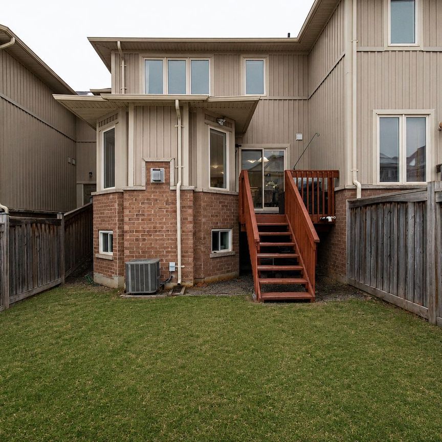 For Lease - 37 Stoyell Drive, Richmond Hill, Ontario - Photo 1