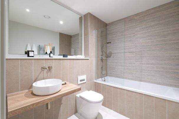 APARTMENT 307, SHORE CLUB, BEACH ROAD, DUBLIN 4, D04 W8P3 - Photo 1