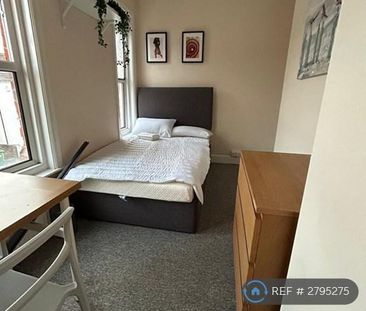 1 bedroom in a house share to rent - Photo 6