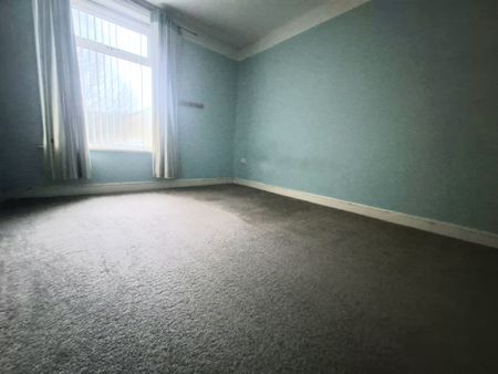 Florence Street, Halifax - Photo 2