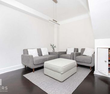 4 bedroom detached house to rent - Photo 2