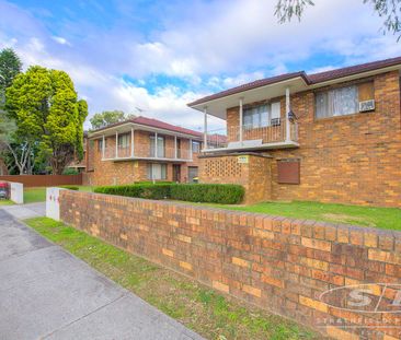 2/6-7 Ulverstone Street, Fairfield, NSW 2165 - Photo 1