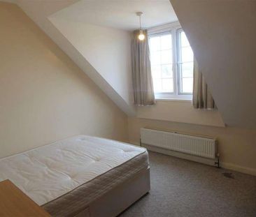 Beacon Apartments, Upper Sutton Lane, Heston, TW5 - Photo 2