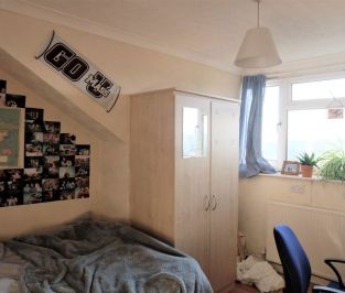 3 bedroom House in Burley Lodge Road (3 BED), Leeds - Photo 4