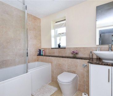 4 bedroom detached house to rent - Photo 6