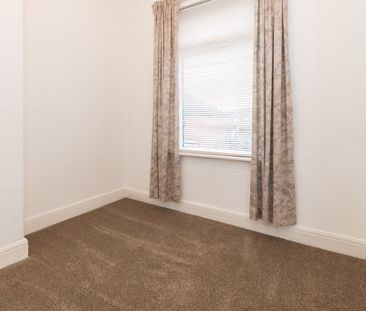 Newman Avenue, Springfield, WN6 7RE - Photo 4