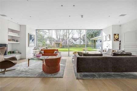 Longwood Drive, Putney, London, SW15 5DL - Photo 2