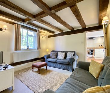 Charming Semi Detached Three Bedroom Cottage with Ground Floor WC, ... - Photo 5