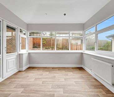 3 bed semi-detached house to rent in Chapter Road, Darwen, BB3 - Photo 2