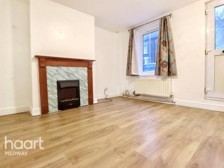 1 bedroom end of terrace house to rent - Photo 2