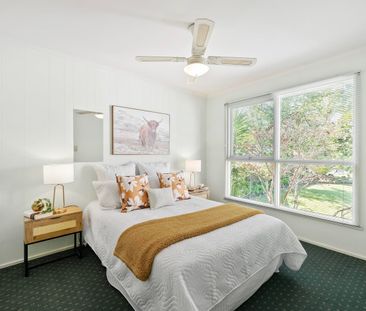 Spacious Family Home in Prime Croydon Location - Photo 3