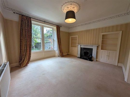 5 bedroom detached house to rent - Photo 1