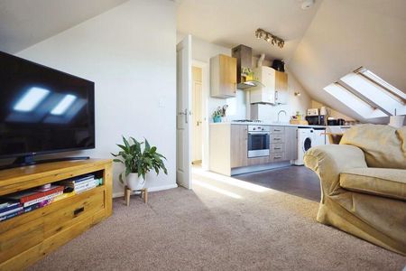 2 bedroom apartment to rent - Photo 2