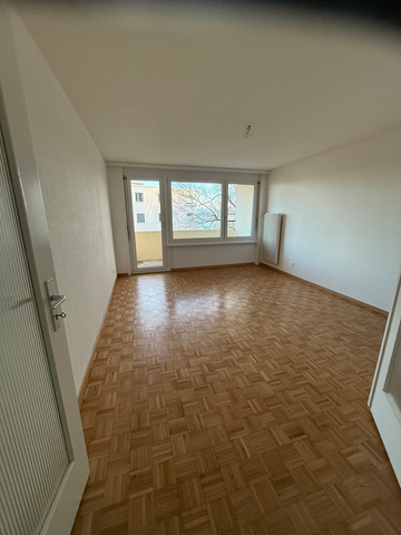 Bel appartement rénové de 3 pièces au 2ème étage - Photo 3