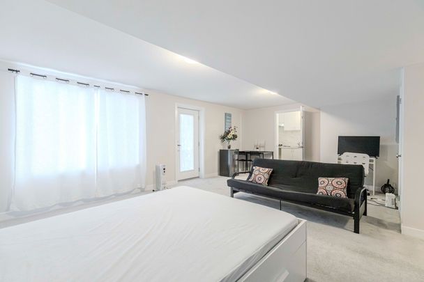 For Lease - 276 Appalachian Circle, Barrhaven, Ontario - Photo 1