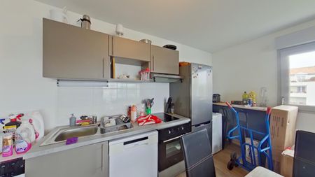 Location Appartement 2 pièces 41m² POITIERS 86000 - Photo 3