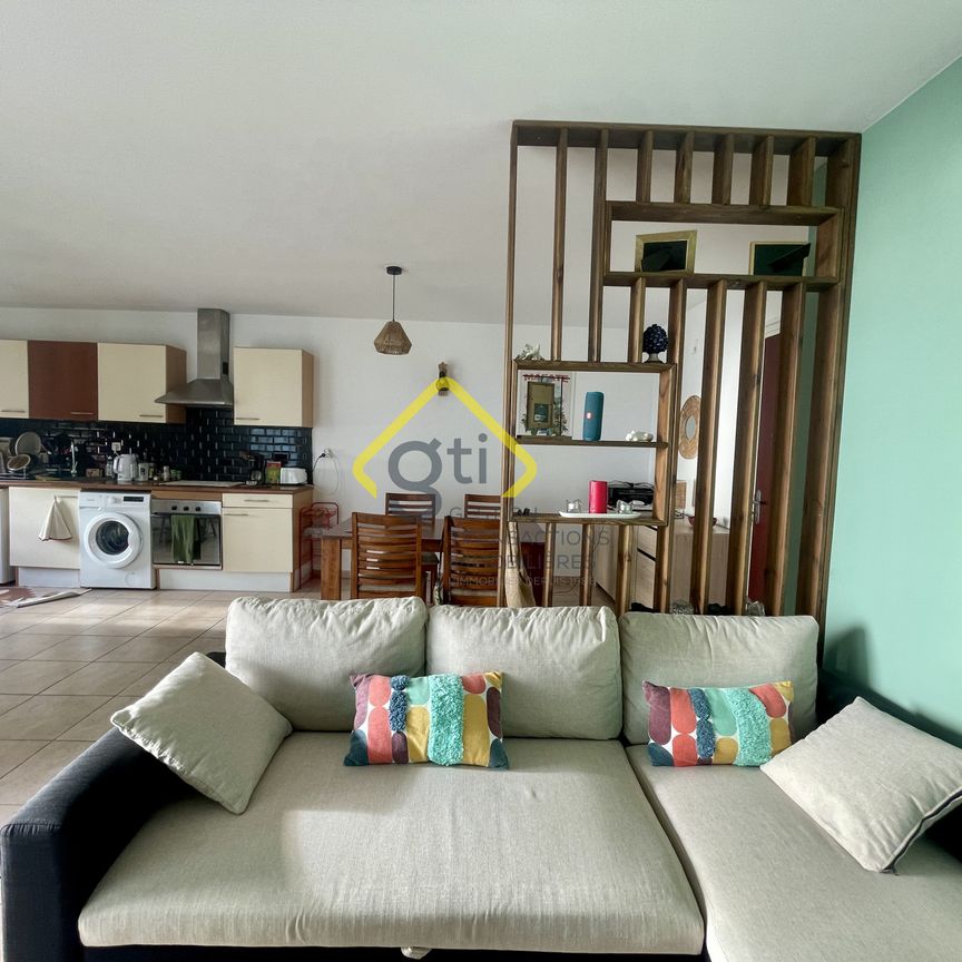 Location Appartement 2 pièces 49m² LA POSSESSION 97419 - Photo 1