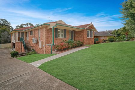 "Neat, Modern & Ready to Move In" - Photo 2