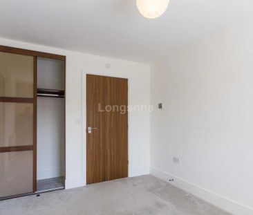 3 bedroom end of terrace house to rent - Photo 6