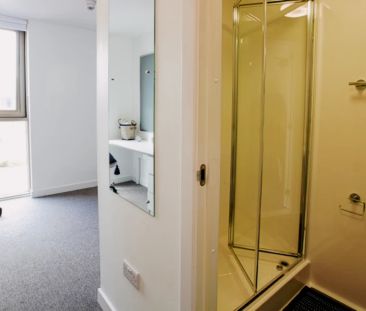 Deluxe Ensuite - Photo 3