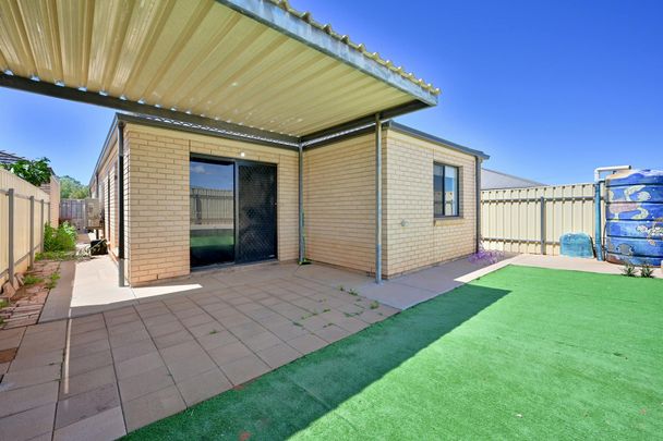 15 Dawn Street - Photo 1