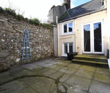 Hazel's House, 5 The Strand, Portaferry, BT22 1PE - Photo 4