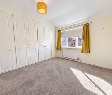 2 bedroom semi-detached house to rent - Photo 6