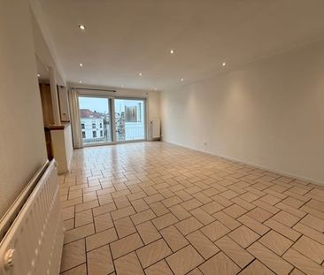 Appartement te huur - Photo 1