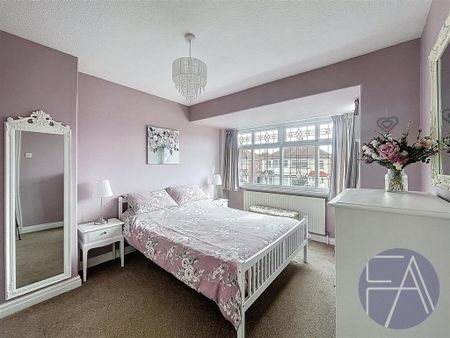 3 bedroom semi-detached house to rent - Photo 5