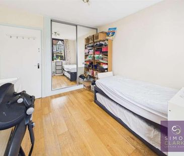 Bow Lane, North Finchley, - Garden Maintenance Included In Rent, N12 - Photo 6