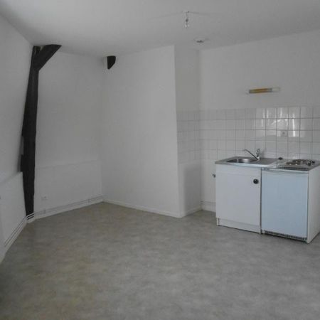 Location Appartement 2 pièces 34m² AULNOY LEZ VALENCIENNES 59300 - Photo 3