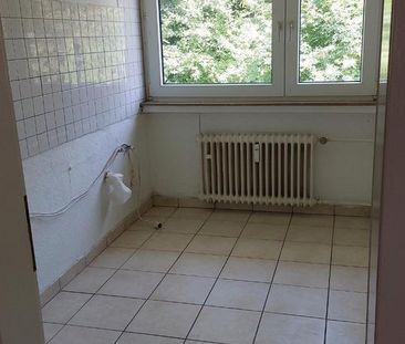 3-Zimmer Wohnung im 1. OG mit Garage in Detmold - Photo 1