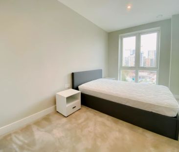 3 Bedroom 2 Bathroom - Photo 3