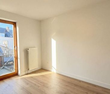 Appartement te huur in Maaseik voor € 990 met 2 slaapkamers - Photo 3