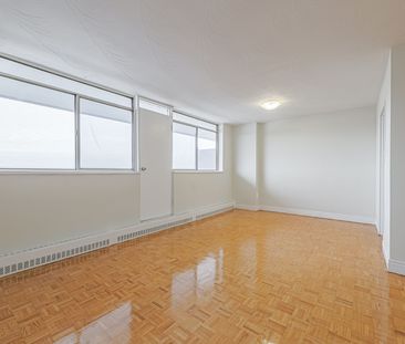 For Lease - 100 Rowena Drive Unit# 712, Toronto, Ontario - Photo 2