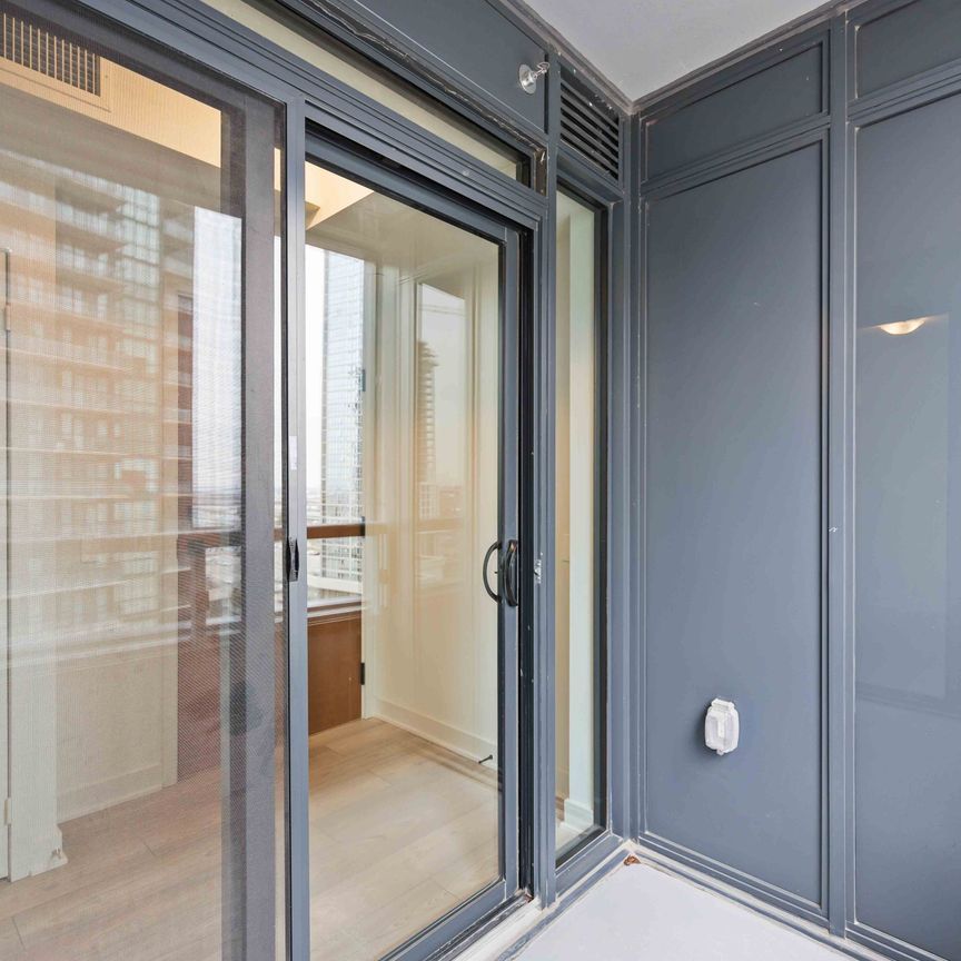 For Lease - 2920 Highway 7 Road Unit# 1107, Vaughan, Ontario - Photo 1