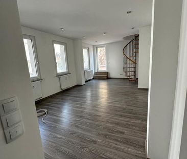 Schöne 1,5 Zimmer Wohnung im Hinterhaus - Foto 1