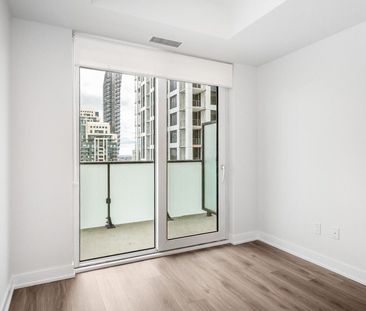 For Lease - 4130 Parkside Village Drive Unit# 1808, Mississauga, On... - Photo 3