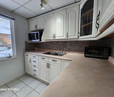 For Lease - 615 Sandford Street Unit# Basement, Newmarket, Ontario - Photo 2