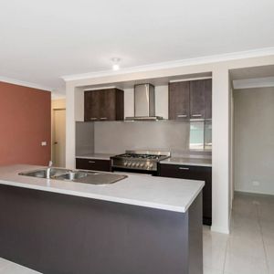 Designed for Comfortable Family Living - Photo 2