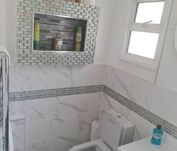 Room in a Shared House, Gonville Road, CR7 - Photo 5