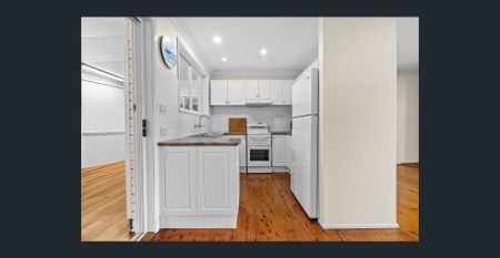 Spacious Family Home in Cambridge Gardens - Photo 5