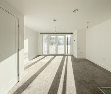 Flat 48, 4 Martin Court, Hastings, TN34 1EF - Photo 1