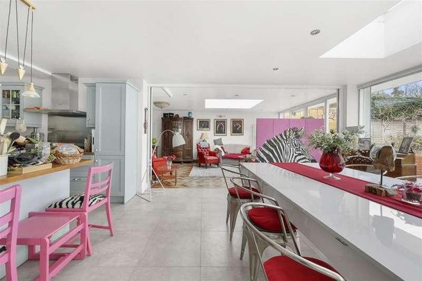 Ravensmere, Epping, CM16 - Photo 1